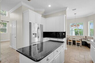1690 SW 2nd Ave in Boca Raton, FL - Building Photo - Building Photo