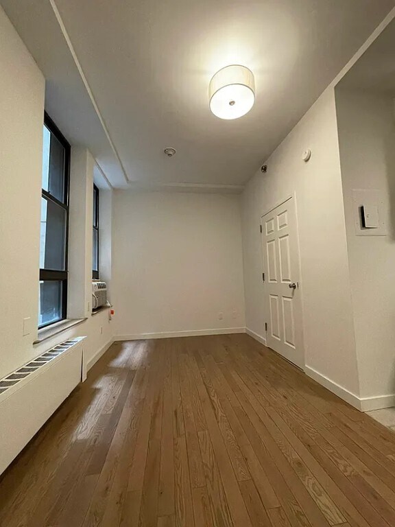 102 Fulton St in New York, NY - Foto de edificio - Building Photo