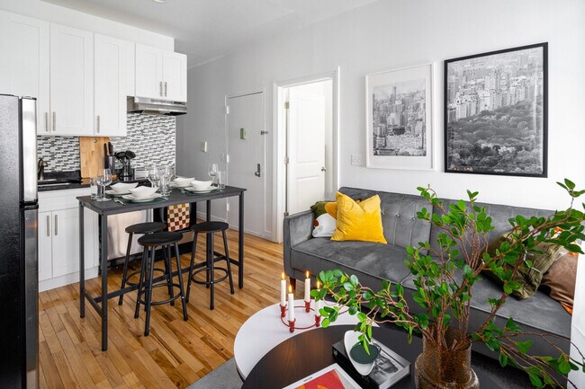 310 W 53rd St