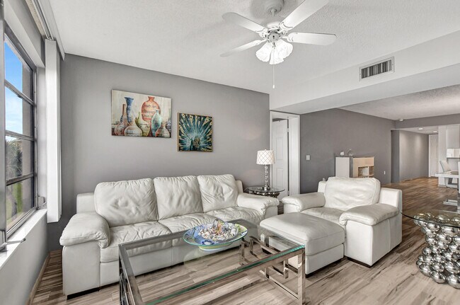 property at 6025 Balboa Cir