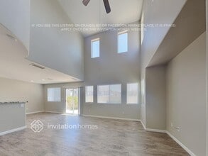 10428 Chandra Ave in Las Vegas, NV - Building Photo - Building Photo