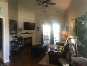 2352 Bizzone Cir in Virginia Beach, VA - Building Photo - Building Photo