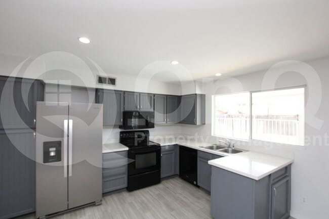3304 N El Dorado Dr in Chandler, AZ - Building Photo - Building Photo