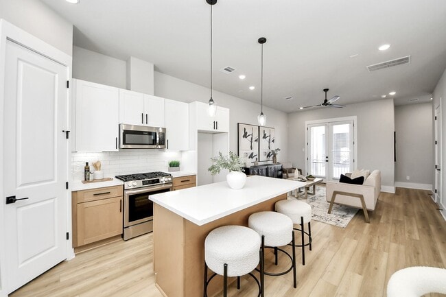 property at 1104B Mansfield St