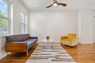1313 Reddour St in Pittsburgh, PA - Building Photo - Building Photo