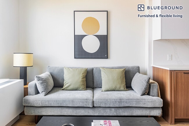 159 Boerum St in Brooklyn, NY - Building Photo - Building Photo