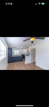 1402 E Carolina Ave, Unit A in DeLand, FL - Building Photo - Building Photo