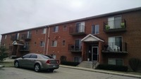 Henrietta Apartments in Cincinnati, OH - Building Photo - Building Photo