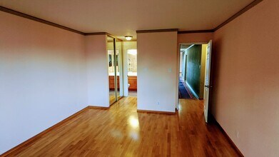 43 Dorado Ter, Unit 43 in San Francisco, CA - Building Photo - Building Photo