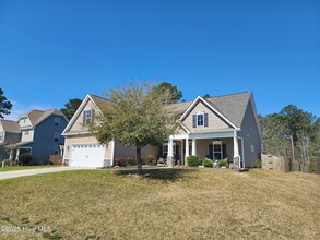 416 Wolfe Ln in Hubert, NC - Building Photo - Building Photo
