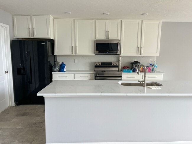 2018 Poloview Pl in Louisville, KY - Building Photo - Building Photo