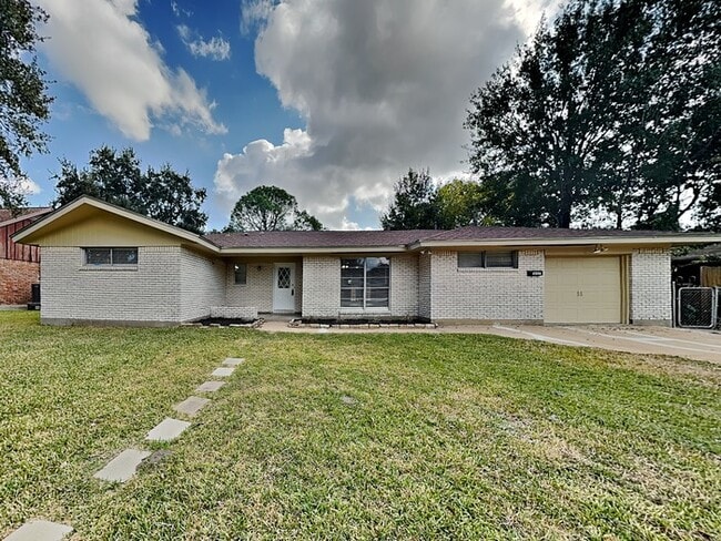 property at 1607 17th Ave N