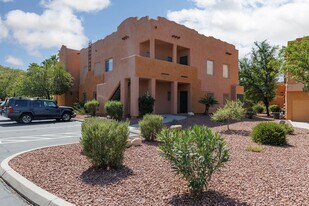 726 Hardy Way in Mesquite, NV - Building Photo