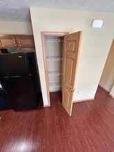 1050 Laurel Tree Ct in Troy, OH - Building Photo - Building Photo