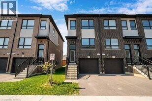 720 Grey St in Brantford, ON - Building Photo