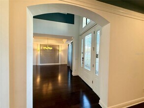 10701 Laurel Vista Way in Tampa, FL - Building Photo - Building Photo