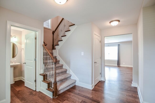 727 Valencia Dr in Clarksville, TN - Building Photo - Building Photo
