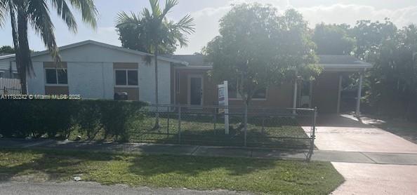 19920 SW 118th Pl in Miami, FL - Foto de edificio - Building Photo
