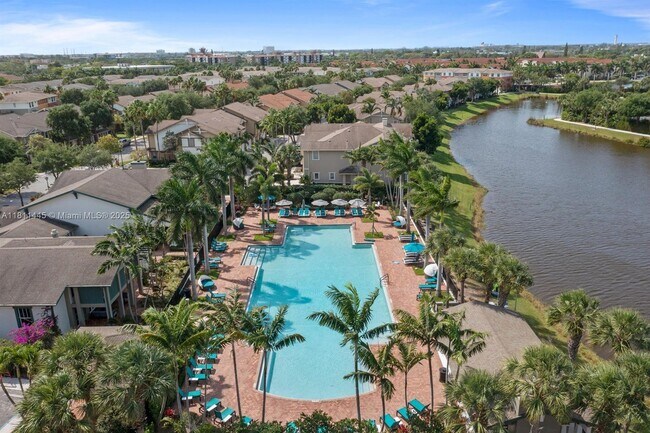 601 Pacific Grove Dr in West Palm Beach, FL - Building Photo - Building Photo