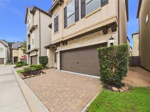 10606 Shadow Elm Ct in Houston, TX - Foto de edificio - Building Photo