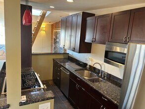 5 Centre Pl in Boston, MA - Foto de edificio - Building Photo