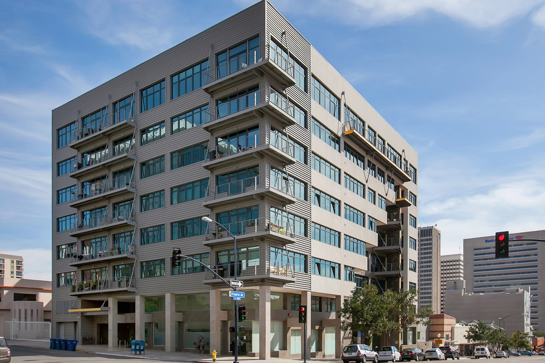 Solara Lofts in San Diego, CA - Building Photo