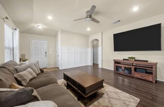 2107 Hartley Dr in Forney, TX - Building Photo - Building Photo