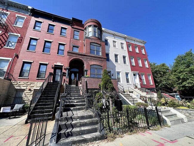 1424 11th St NW in Washington, DC - Building Photo - Building Photo