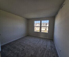 2212 Horseshoe Cir in Naperville, IL - Building Photo - Building Photo