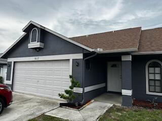 917 SE Streamlet Ave