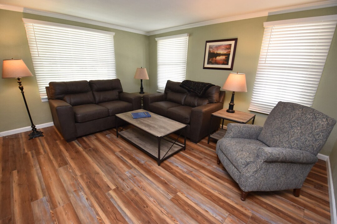 54475 Terrace Ln in South Bend, IN - Building Photo
