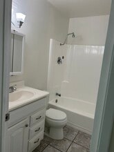 16710 Orange Ave in Paramount, CA - Building Photo - Building Photo