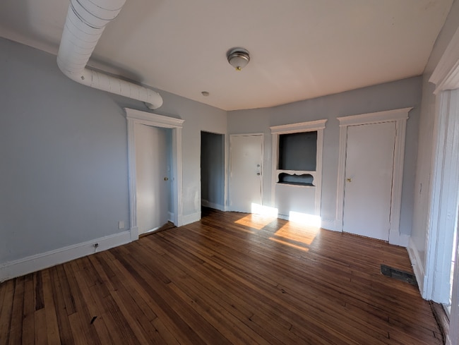 152 Brook St in Hartford, CT - Foto de edificio - Building Photo