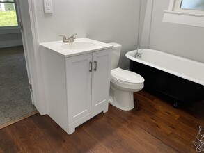 143 Alpine St in Hot Springs, AR - Building Photo - Building Photo