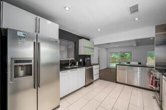 3106 Salem Ct in Sugar Land, TX - Building Photo - Building Photo