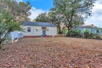 2614 Skyline Ave in Montgomery, AL - Foto de edificio - Building Photo