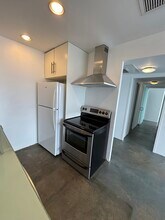 10501 Wilshire Blvd, Unit 2304 in Los Angeles, CA - Building Photo - Building Photo