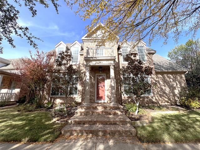 8609 Summer Tree Ln in North Richland Hills, TX - Foto de edificio