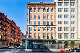 53 N Moore St in New York, NY - Building Photo - Building Photo