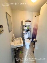 23 Tremont St-Unit -Unit 3 in Exeter, NH - Building Photo - Building Photo