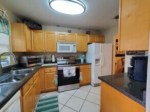 3233 Woodthrush Dr in Punta Gorda, FL - Building Photo - Building Photo
