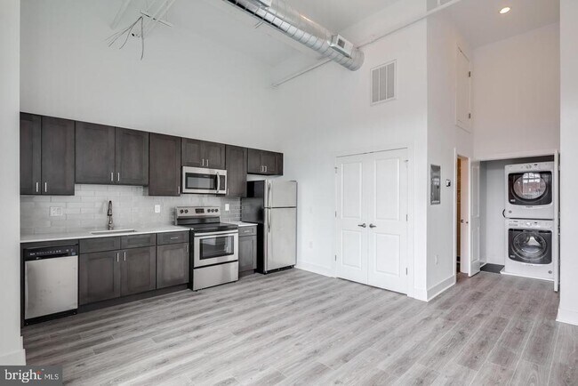 1705 Jackson St in Philadelphia, PA - Building Photo - Building Photo