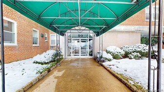 50 Fairview Ave in Norwalk, CT - Building Photo