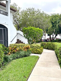 7344 Clunie Pl in Delray Beach, FL - Building Photo - Building Photo