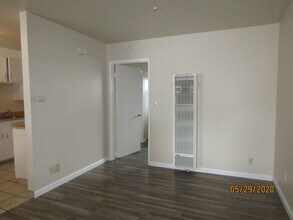 710-750-750 Boyd St in Santa Rosa, CA - Building Photo - Building Photo