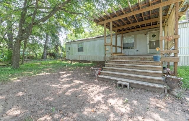 property at 2833 Bobville Rd