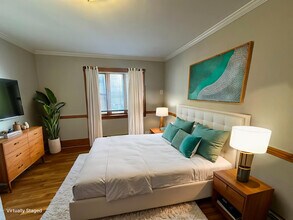 258 Lexington St, Unit 2 in Boston, MA - Building Photo - Building Photo