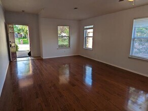 12357 Peak Cir in Frisco, TX - Building Photo - Building Photo