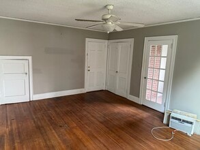 1418 Park Dr in Charlotte, NC - Foto de edificio - Building Photo