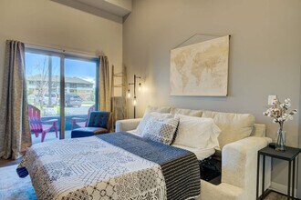 2210 Remington Way in Bozeman, MT - Foto de edificio - Building Photo